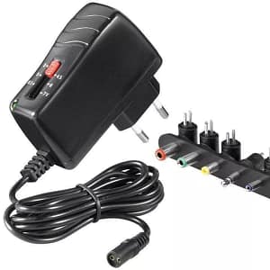 Adaptor alimentator universal in comutatie 3-7V 2.5A 2500mA Goobay