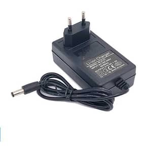 Incarcator Li-ion 100-240V - 8.4V 2A cu debransare conector 2.5x5.5mm model 8420